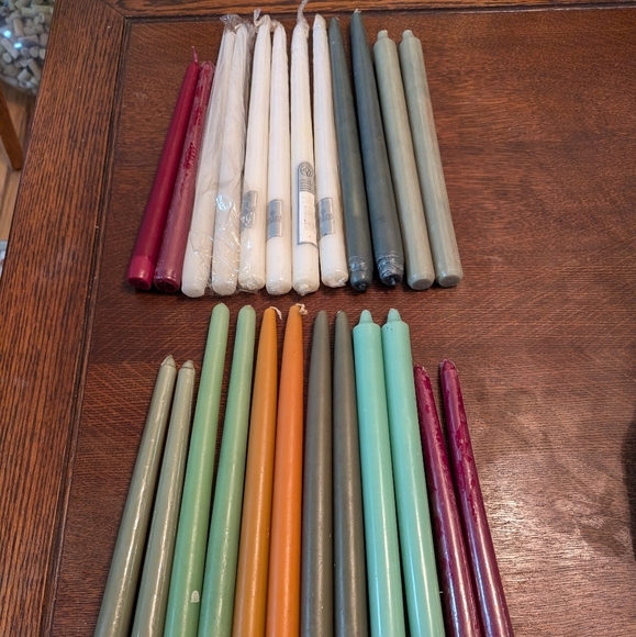 NEW Assorted 12 Pairs of Taper Candles - 10" and 12" - Picture 4 of 4